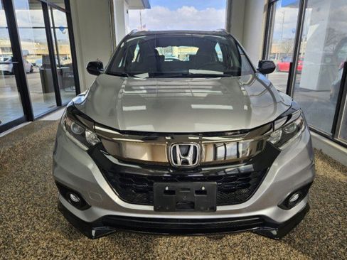 Used 2019 Honda HR-V Sport image 6