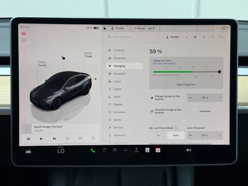 Used 2022 Tesla Model Y Long Range AWD/4WD image 25