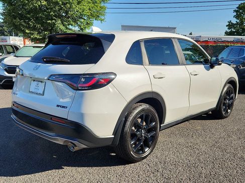 Certified 2024 Honda HR-V Sport image 6