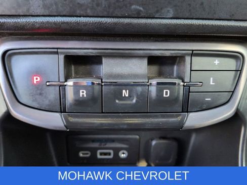 Used 2022 GMC Terrain AT4 AWD/4WD image 17