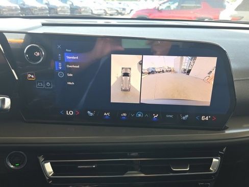 New 2026 Chevrolet Traverse LT w/ Driver Confidence Package image 30