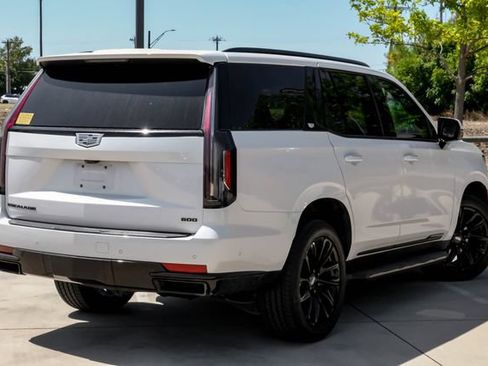 Used 2021 Cadillac Escalade Sport w/ LPO, ONYX Package RWD image 11