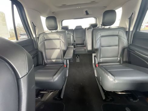 New 2025 Lincoln Navigator Reserve image 11