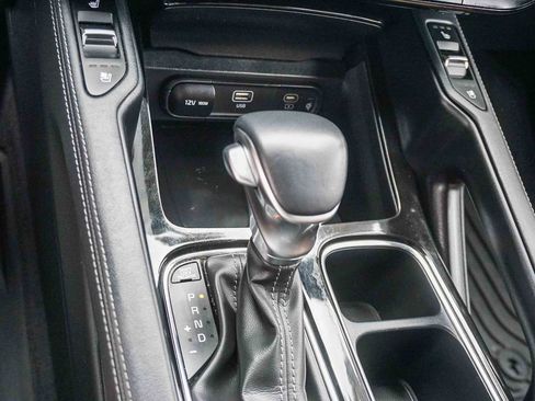 Certified 2023 Kia Telluride EX w/ EX Captain's Chair Package FWD image 23