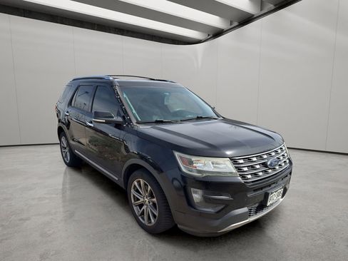 Used 2016 Ford Explorer Limited image 5