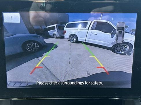 Used 2023 Ford Explorer XLT w/ Equipment Group 202A image 19