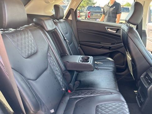 Used 2024 Ford Edge Titanium image 15