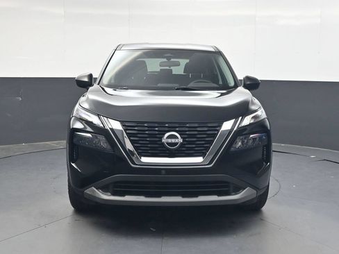 Used 2023 Nissan Rogue S AWD/4WD image 12