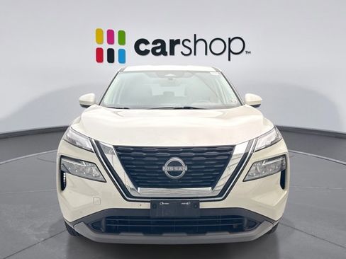 Used 2023 Nissan Rogue SV image 8