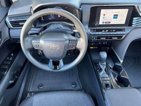 Certified 2025 Toyota Camry LE FWD image 13