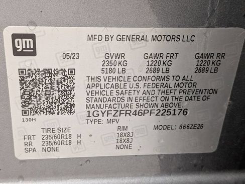Certified 2023 Cadillac XT4 Sport w/ Cold Weather Package AWD/4WD image 28