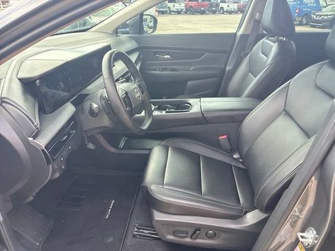 Used 2025 Nissan Murano SV FWD image 9