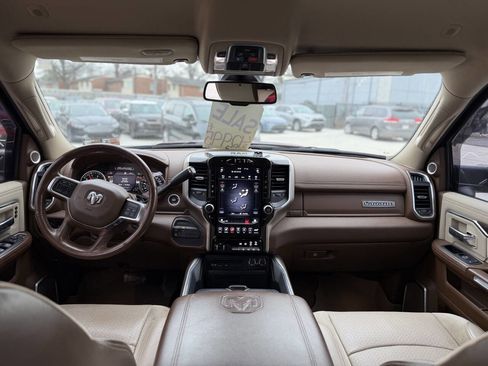 Used 2019 RAM 3500 Laramie image 11