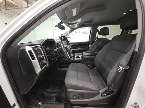 Used 2017 GMC Sierra 1500 SLE w/ Suspension Package, Off-Road AWD/4WD image 19