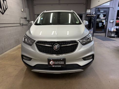 Used 2017 Buick Encore Preferred image 3