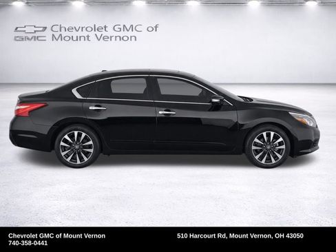 Used 2016 Nissan Altima 2.5 SL w/ 2.5 Technology w/LED Package FWD image 10