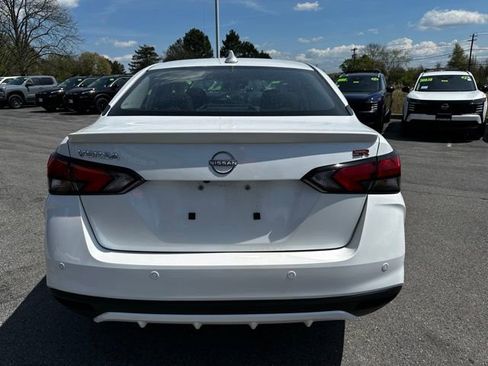Used 2025 Nissan Versa SR w/ Trunk Package FWD image 7