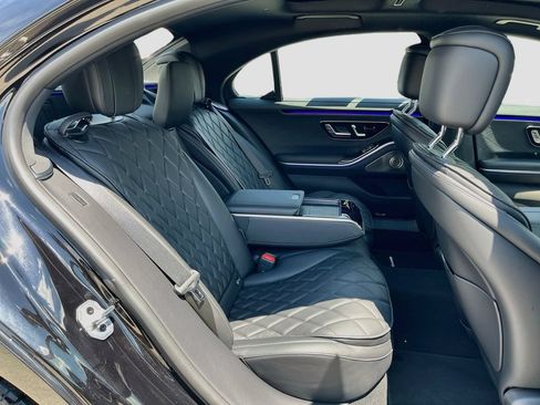 Used 2024 Mercedes-Benz S 580 4MATIC Sedan image 33