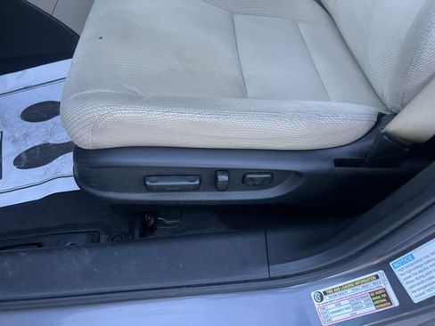 Used 2017 Honda Accord Base image 22