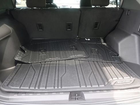 Used 2023 Chevrolet Equinox LT w/ LPO, Floor Liner Package FWD image 12