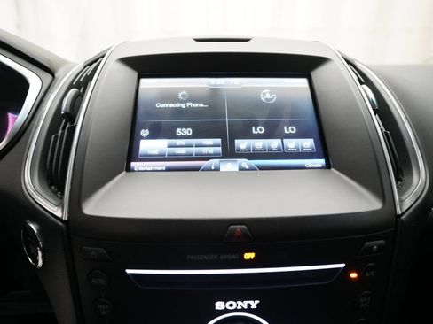 Used 2015 Ford Edge Titanium w/ Equipment Group 301A AWD/4WD image 6