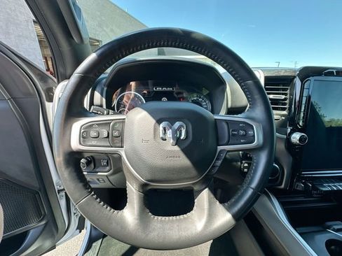 Used 2023 RAM 1500 Big Horn AWD/4WD image 12