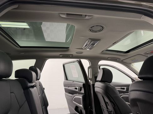 Used 2023 Kia Telluride SX X-Pro image 36