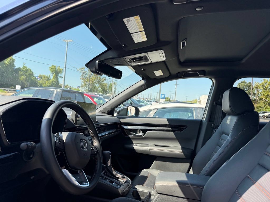 Certified 2026 Honda CR-V Sport Touring image 9