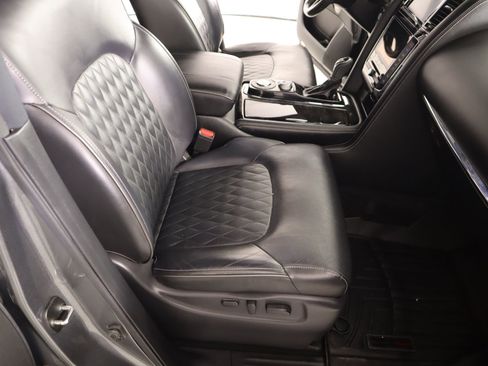 Used 2021 INFINITI QX80 Sensory w/ All-Season Package image 15