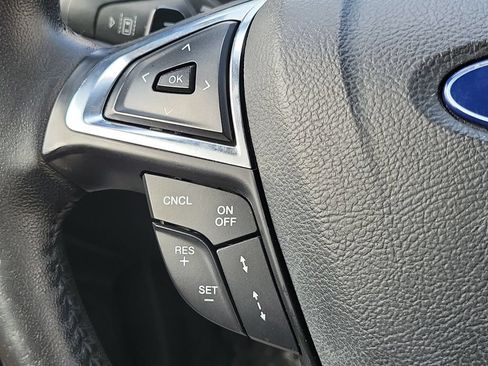 Used 2019 Ford Fusion Titanium AWD/4WD image 29