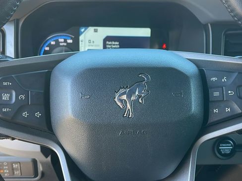 Used 2021 Ford Bronco Big Bend image 22