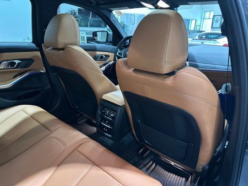 Used 2022 BMW M340i RWD image 54