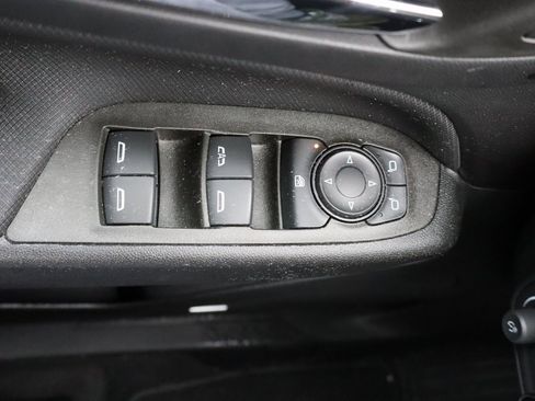 Used 2023 Chevrolet Equinox RS w/ RS Leather Package image 24