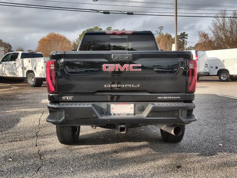 Used 2024 GMC Sierra 2500 Denali w/ Denali Reserve Package image 7