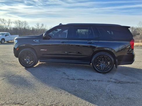 Used 2021 GMC Yukon AT4 w/ AT4 Premium Plus Package image 34