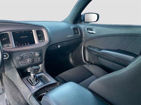 Used 2023 Dodge Charger SXT w/ Blacktop Package image 21