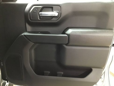 New 2026 Chevrolet Silverado 1500 Custom w/ Rally Edition image 7