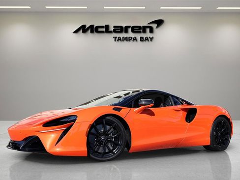 New 2026 McLaren Artura Spider image 1