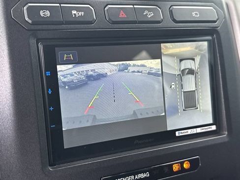 Used 2019 Ford F350 Lariat w/ Lariat Ultimate Package AWD/4WD image 29