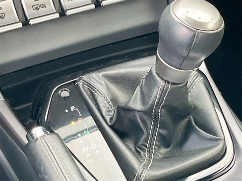 Used 2024 Toyota GR86 Premium image 16