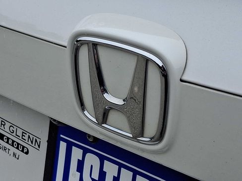 Used 2018 Honda Accord Touring image 30