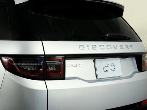 Certified 2025 Land Rover Discovery Sport S AWD/4WD image 17