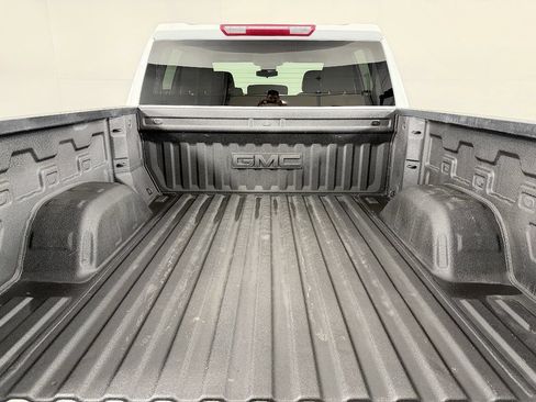 Used 2023 GMC Sierra 1500 SLE AWD/4WD image 13