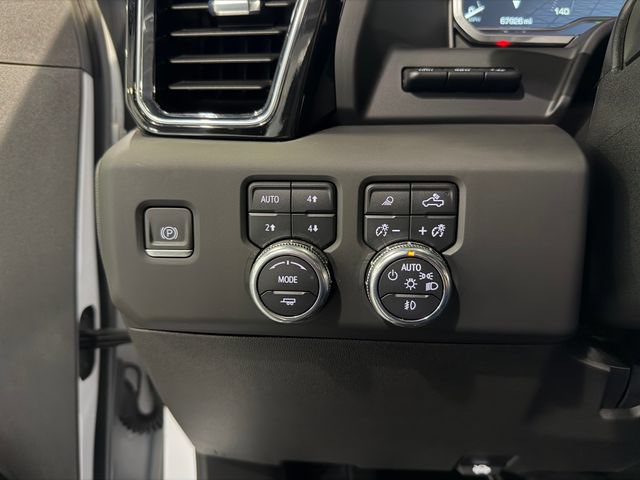Used 2024 GMC Sierra 2500 Denali w/ Denali Reserve Package AWD/4WD image 28