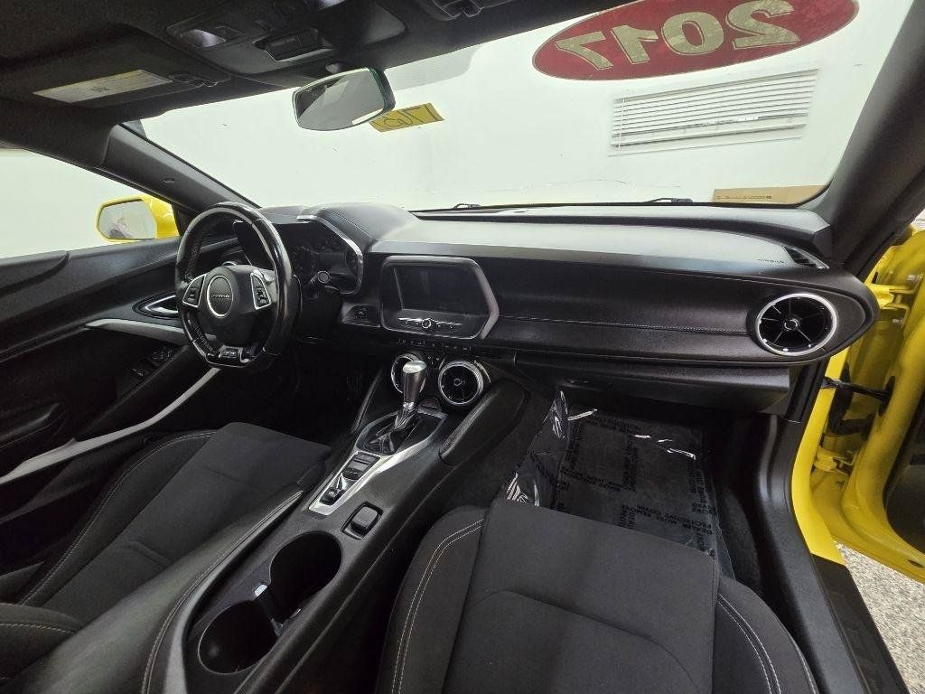 Used 2017 Chevrolet Camaro LT RWD image 14