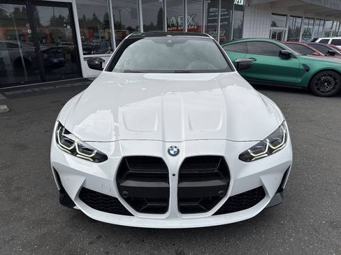 Used 2021 BMW M4 Competition w/ Executive Package RWD image 13