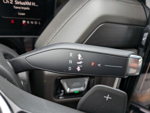 New 2026 GMC Yukon Denali w/ Sun & Power Step Package AWD/4WD image 21