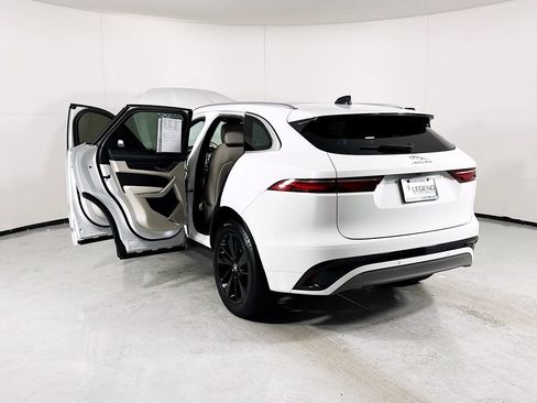 Used 2024 Jaguar F-PACE R-Dynamic S AWD/4WD image 28
