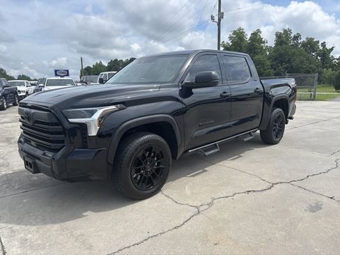 Used 2023 Toyota Tundra SR5 image 1