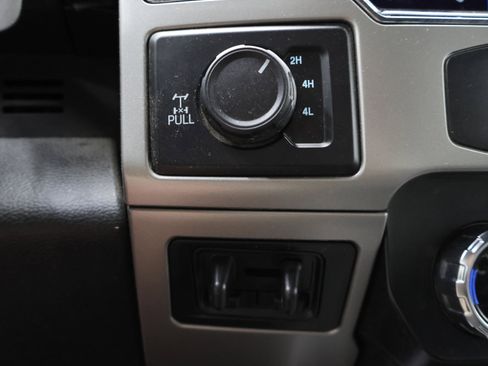 Used 2022 Ford F350 Lariat w/ Chrome Package AWD/4WD image 42